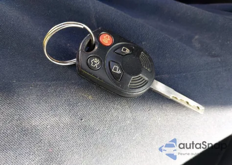 2016 Ford Focus Se z USA, uszkodzony, nr VIN 1FADP3K2XGL219401